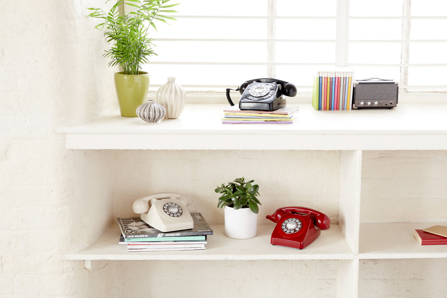 GPO RETRO GPO 746 PUSH BUTTON TELEPHONE - RED