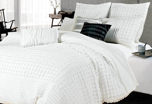 Luxton Queen Size White Cross Pintuck Quilt Cover Set(3PCS)