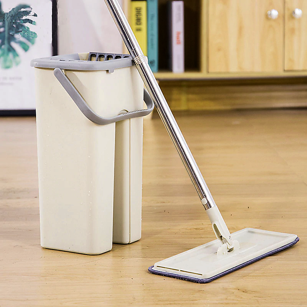 4 x Microfiber Pads Flat Mop Bucket Kit 360 Rotating Self Wash Cleaning