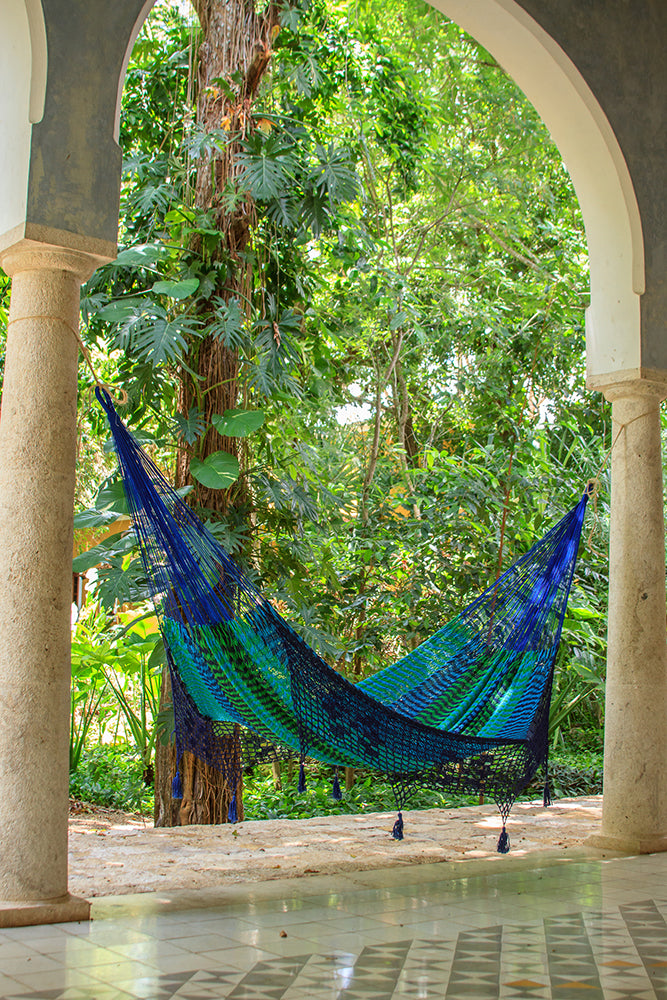 Mayan Legacy King Size Deluxe Outdoor Cotton Mexican Hammock in Caribe Colour